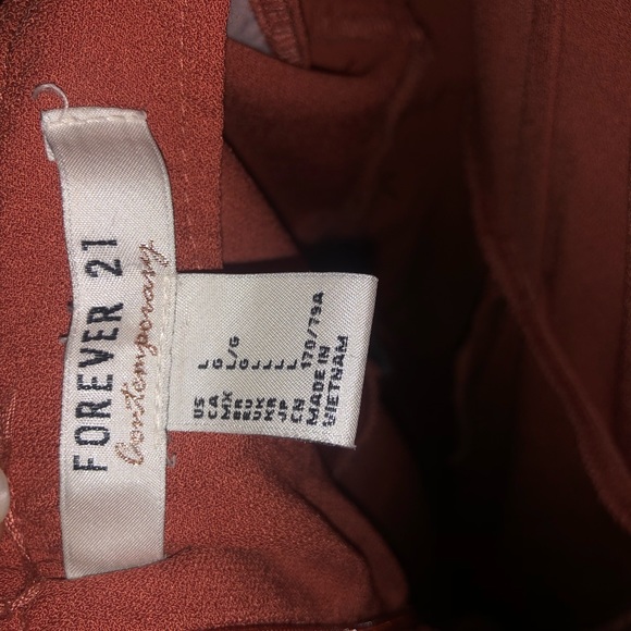 red/orange jumpsuit - Picture 3 of 3